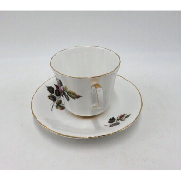 WINDSOR Cup & Saucer Floral Flowers Roses Green and Gold Bone China - Picture 2 of 10